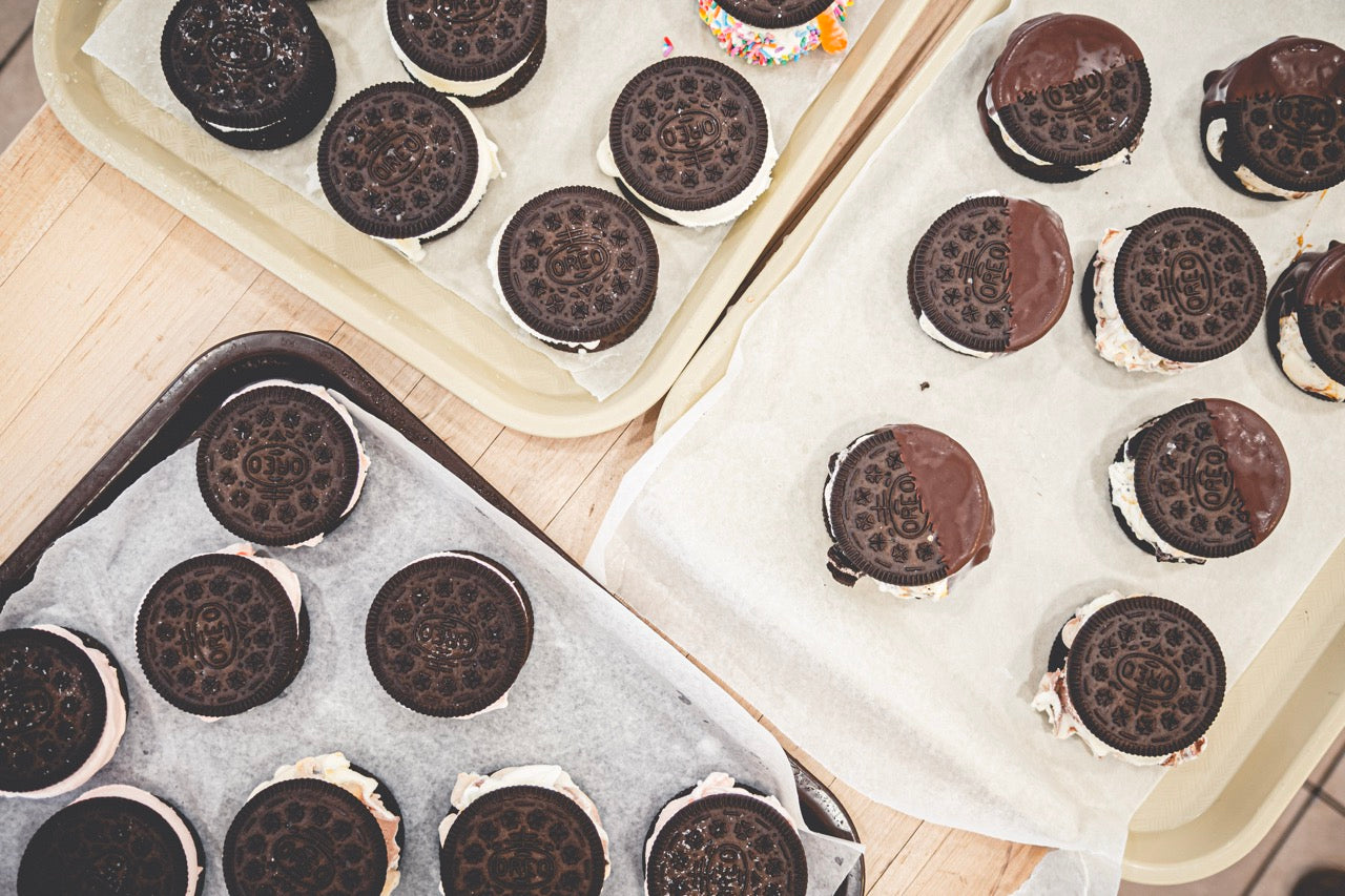 Bulk Half-Dipped Salted Caramel Oreo® Sandwich
