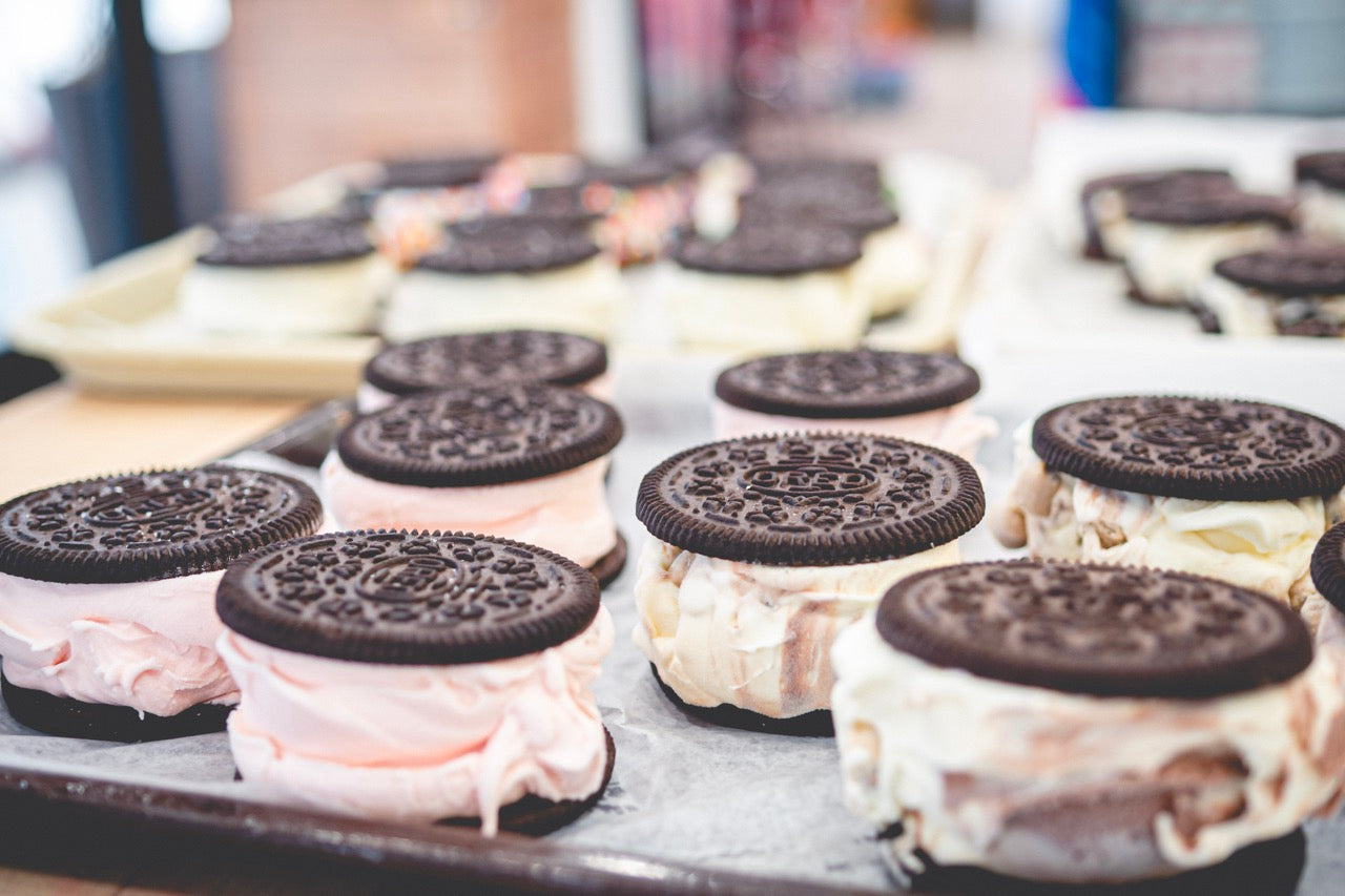 Bulk Strawberry Oreo® Sandwiches