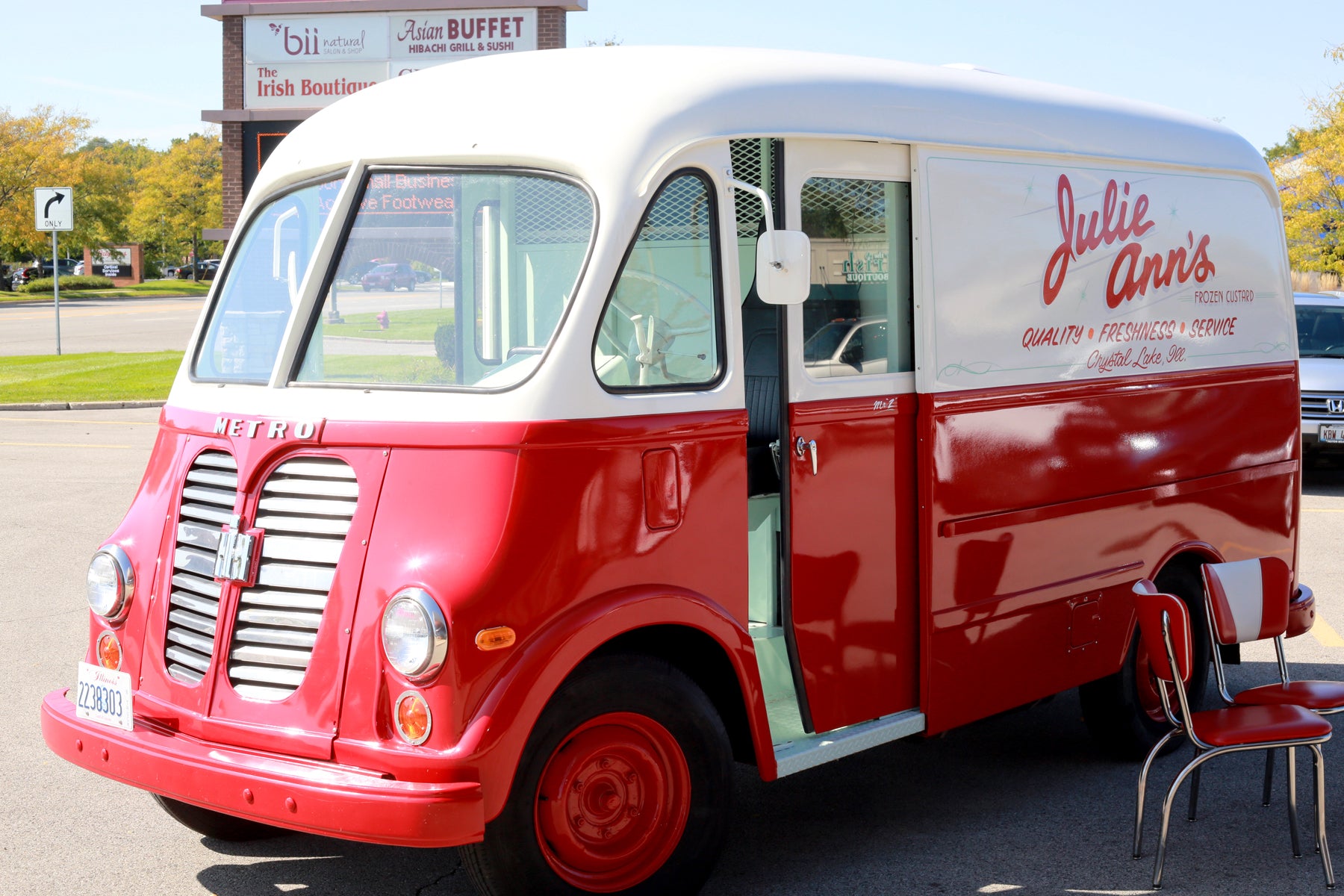 Julie Anns Frozen Custard